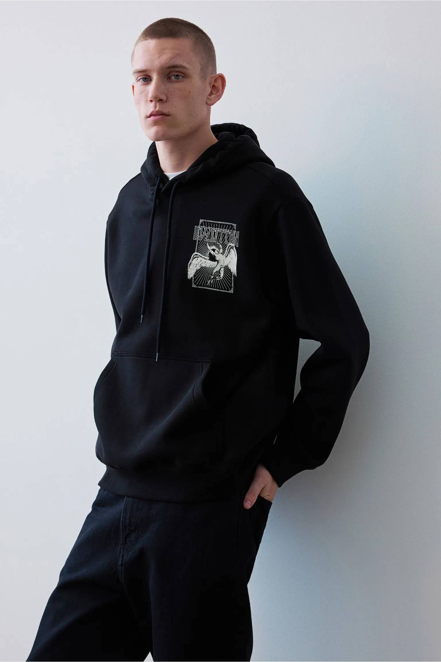H&M Regular Fit Led Zeppelin Sweatshirt, black