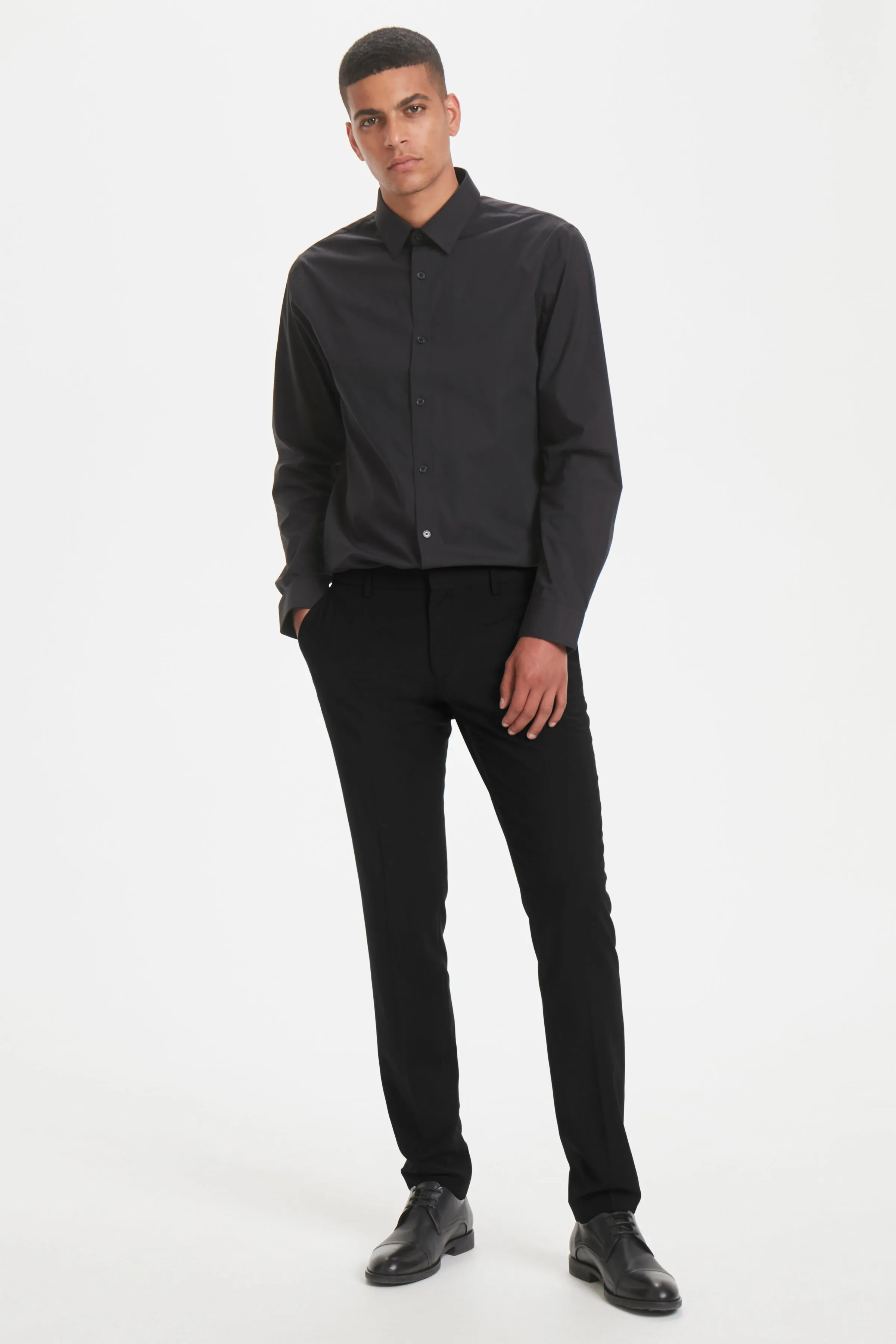 MT30203434 Vincent Stretch