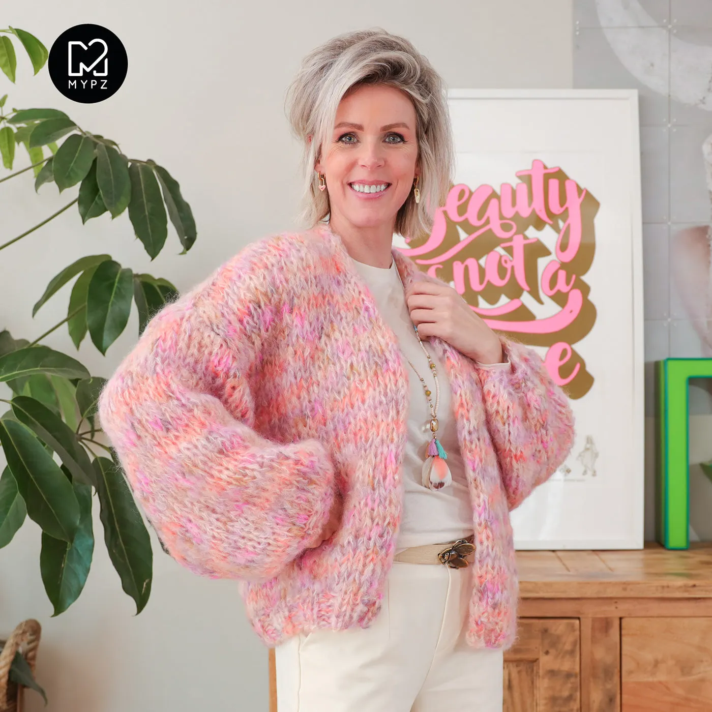 MYPZ Chunky Mohair Cardigan Soft Glow
