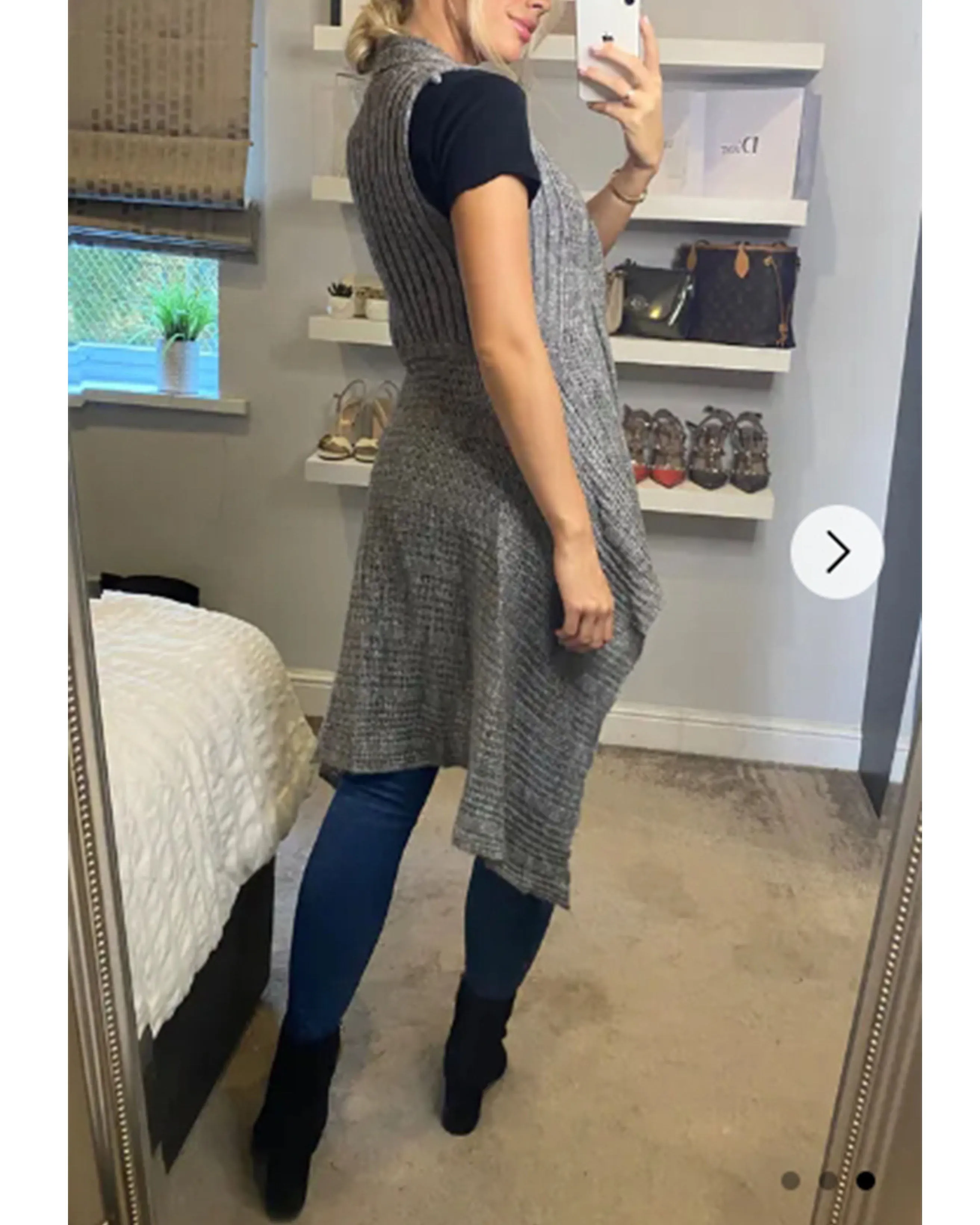 Sleeveless Wool Knitted Cardigan