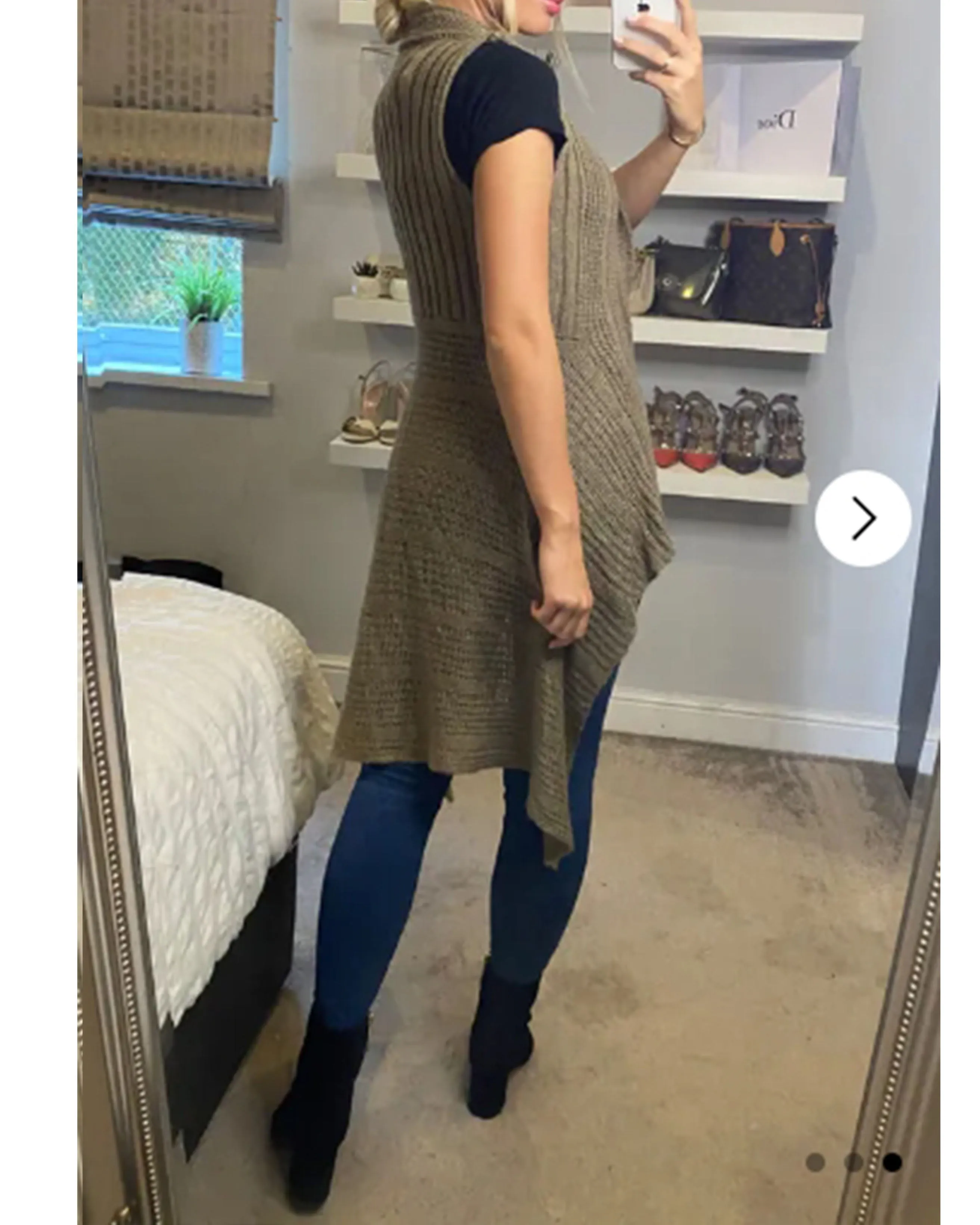 Sleeveless Wool Knitted Cardigan